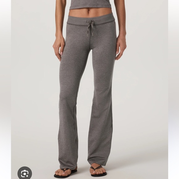 Halo Low Rise Slim Flare Pant | Chia Heather - Picture 1 of 3